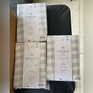 Brand new honest organic crib sheets (2 sheets)